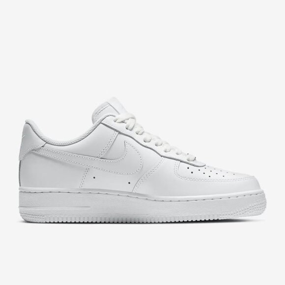 NIKE Women's Air Force 1 '07 Shoes Size 7.5 In White - Picture 2 of 11
